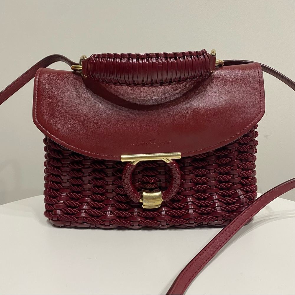 (Reposh) Ferragamo Margot Bag